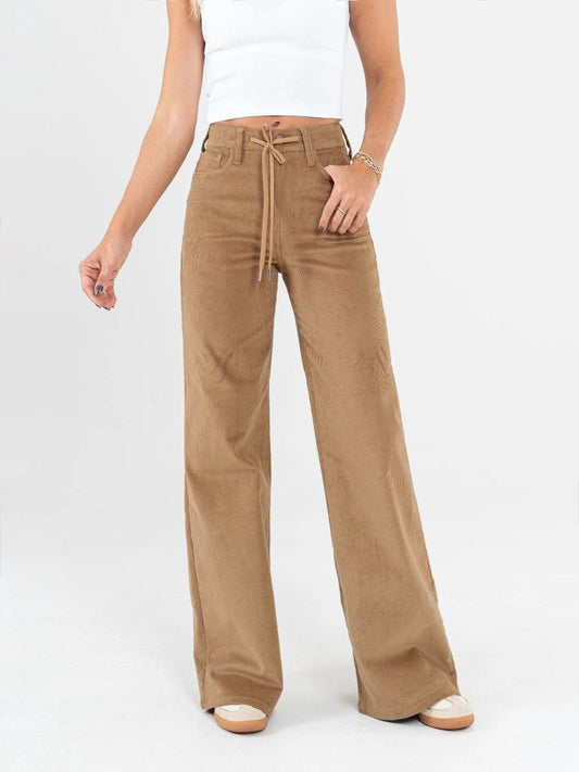 🔥 ¡Transforma tu estilo con comodidad y elegancia – Descubre el Pantalón Mom Flare Palazzo!